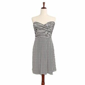 NWT BCBGMaxAzria Striped Strapless Fit & Flare Dress Black & White Size Large